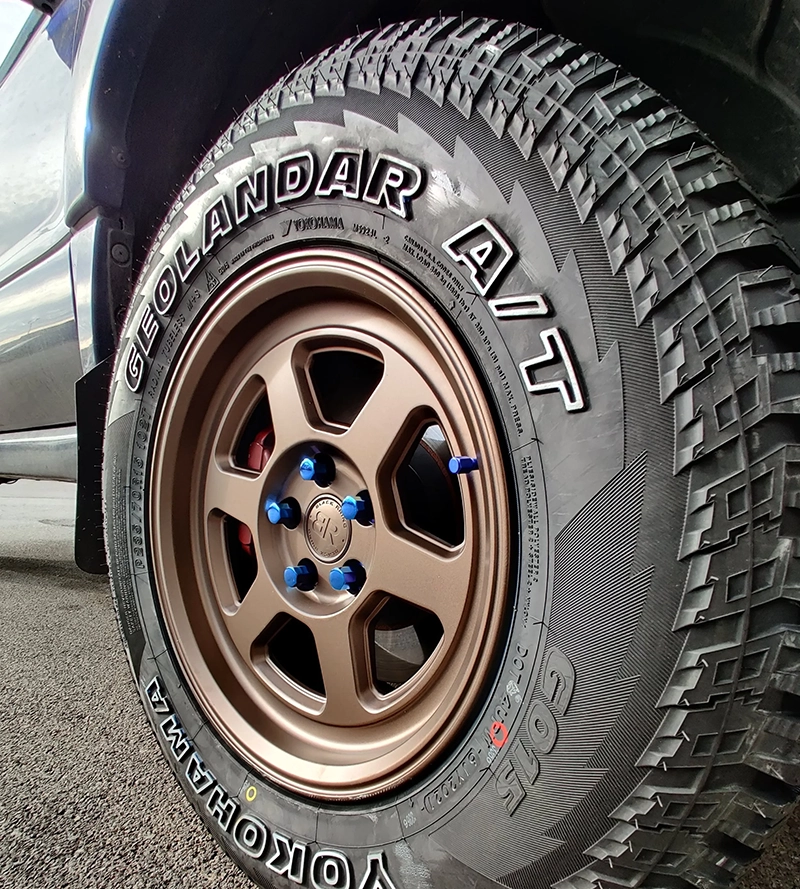 بررسی لاستیک G015 یوکوهاما